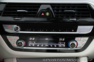 BMW 5 540d xDrive*MASÁŽ*2xKOLA* 2020
