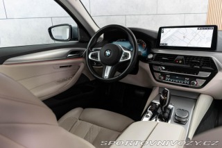 BMW 5 540d xDrive*MASÁŽ*2xKOLA* 2020