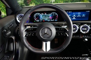 Mercedes-Benz A 200d*AMG*CAMERA*LED*ZÁRUK 2024