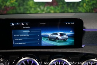Mercedes-Benz A 200d*AMG*CAMERA*LED*ZÁRUK 2024