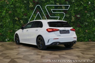 Mercedes-Benz A 200d*AMG*CAMERA*LED*ZÁRUK 2024