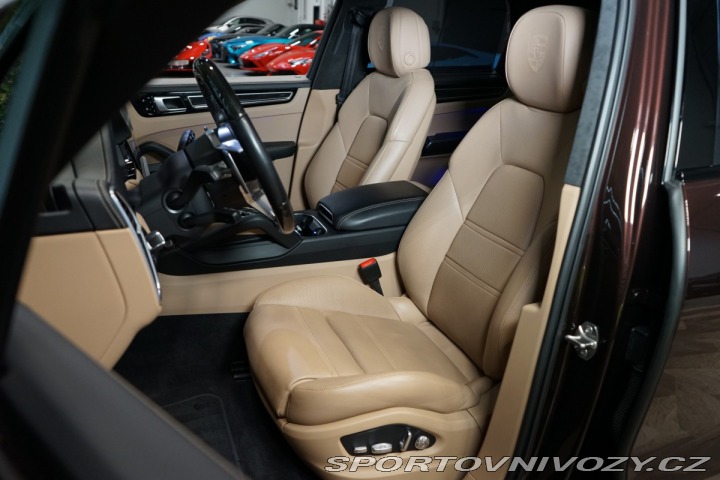 Porsche Cayenne 3.0*BOSE*360*INNO*VZDUCH* 2020