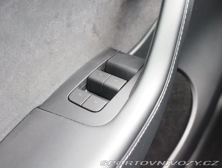 Tesla Model Y Long Range AWD 79kWh 2022