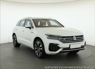 Volkswagen  Touareg R-Line 3.0 TDI