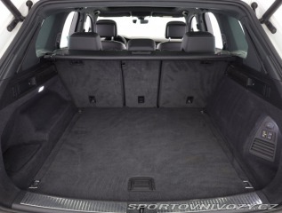 Volkswagen Ostatní modely Touareg R-Line 3.0 TDI 2018