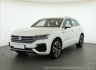 Volkswagen Ostatní modely Touareg R-Line 3.0 TDI 2018
