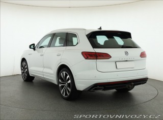 Volkswagen Ostatní modely Touareg R-Line 3.0 TDI 2018