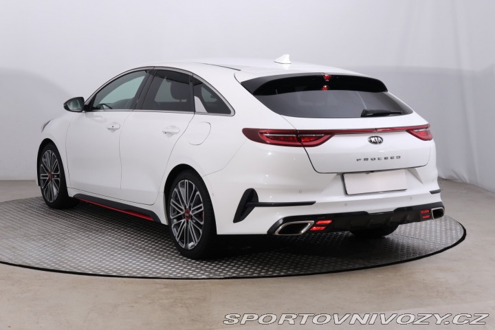 Kia ProCeed GT 1.6 T-GDI 2021