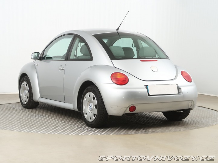 Volkswagen New Beetle 1.6 2002