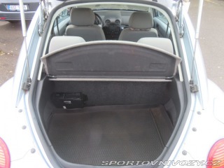 Volkswagen New Beetle 1.6 2002