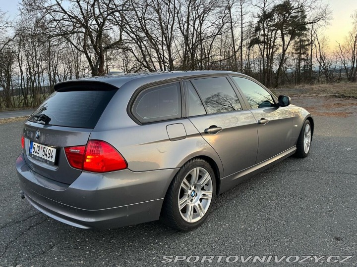 BMW 3 2,0   e91 320D 1800