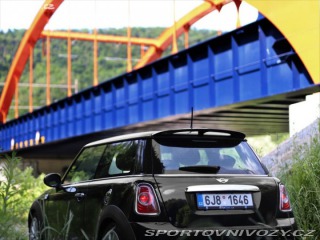 Mini Cooper 1,6 2010