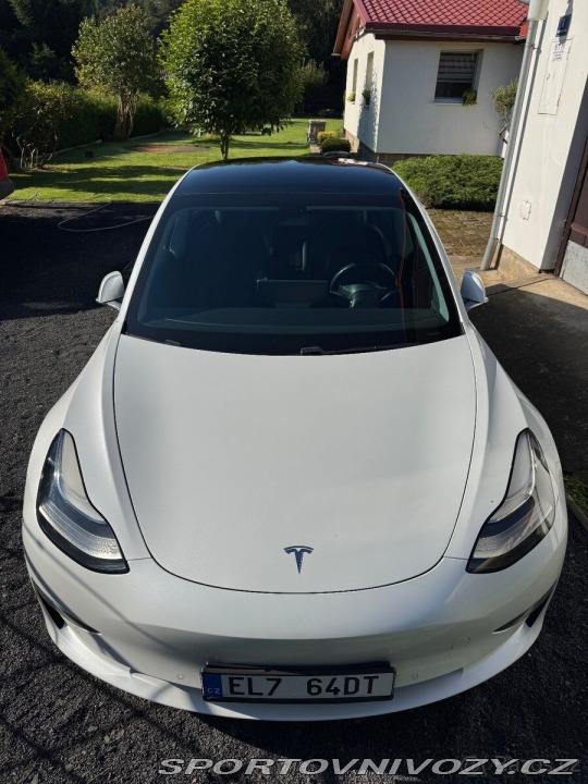 Tesla Model 3 Long Range 462ps dual mot 1800