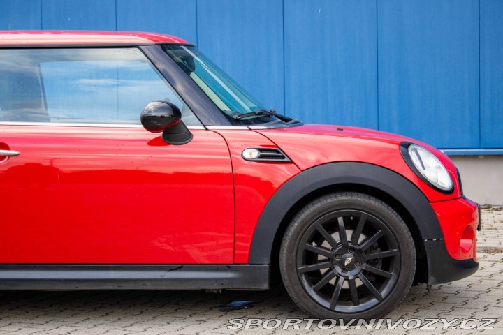 Mini One 1.6i, 55kw, M6 / AJ NA S 2011