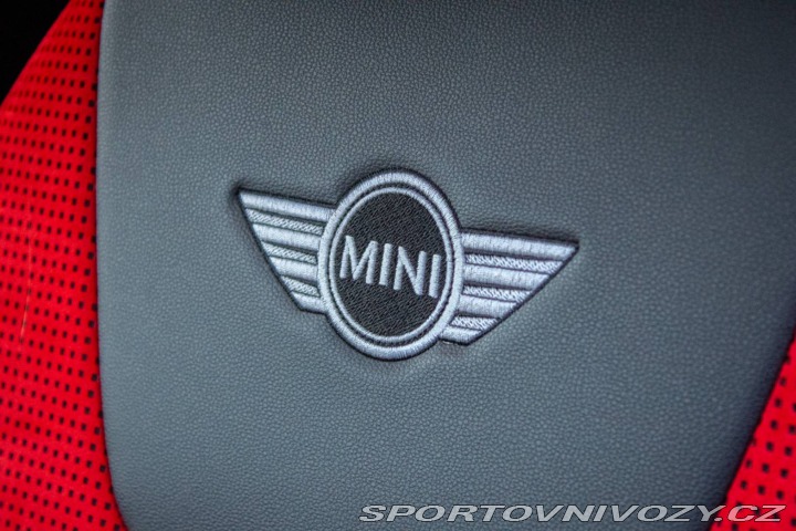 Mini One 1.6i, 55kw, M6 / AJ NA S 2011