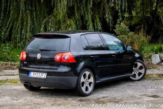 Volkswagen Golf 2.0 FSI GTI Turbo, 147kW 2005