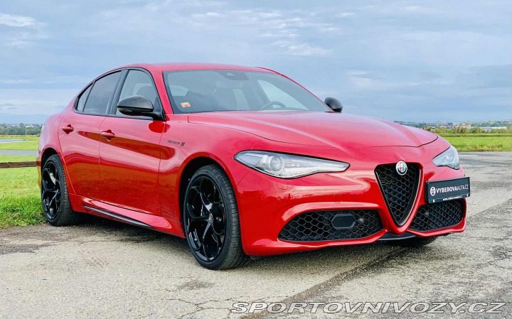 Alfa Romeo Giulia VELOCE Ti 2.0 Turbo 206kW 2021