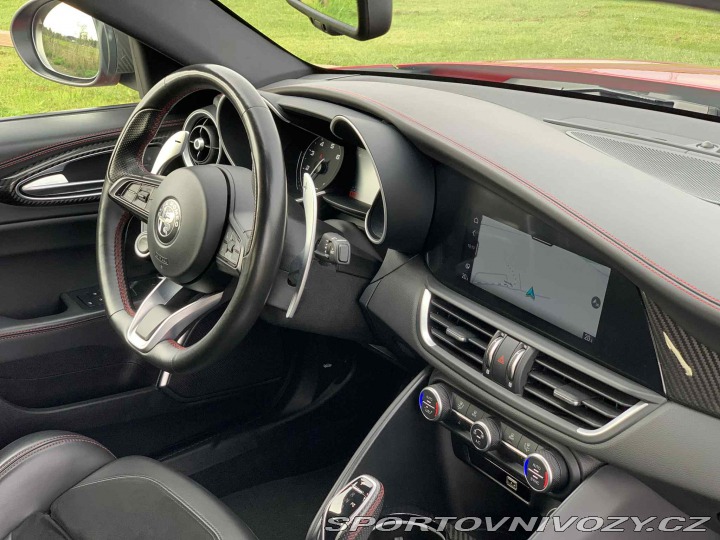 Alfa Romeo Giulia VELOCE Ti 2.0 Turbo 206kW 2021