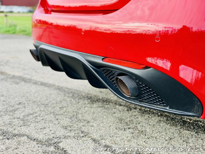 Alfa Romeo Giulia VELOCE Ti 2.0 Turbo 206kW 2021