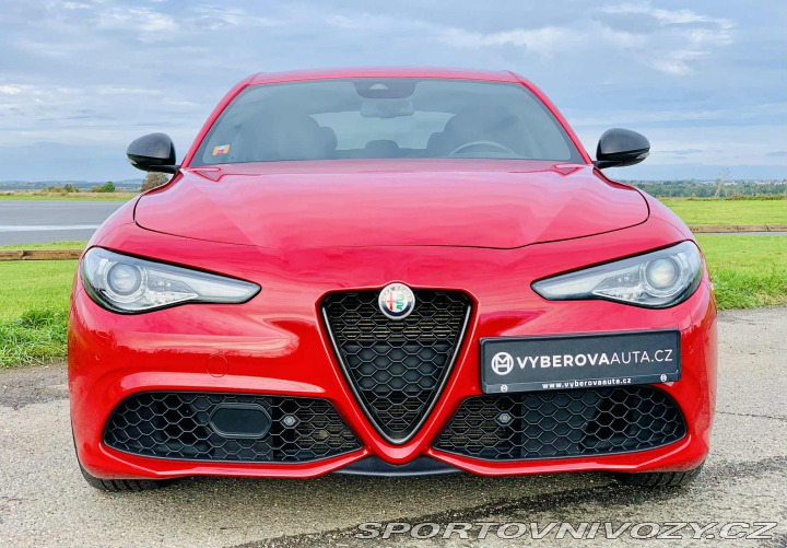 Alfa Romeo Giulia VELOCE Ti 2.0 Turbo 206kW 2021