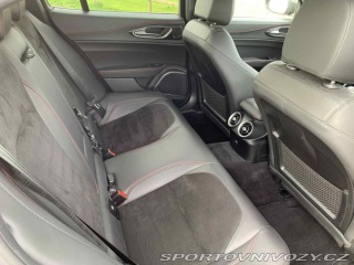 Alfa Romeo Giulia VELOCE Ti 2.0 Turbo 206kW 2021