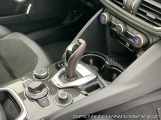 Alfa Romeo Giulia VELOCE Ti 2.0 Turbo 206kW 2021