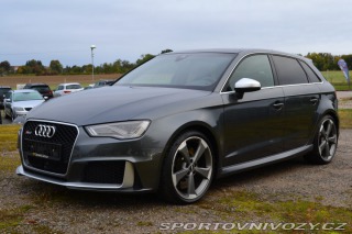 Audi RS3  2016