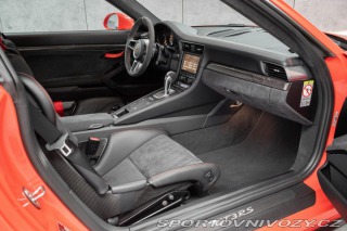 Porsche 911  2016