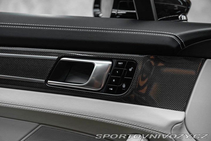 Porsche Panamera 4 S, Diesel, Chrono, Bose 1800