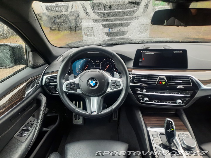 BMW 5 540i M SPORT 2019