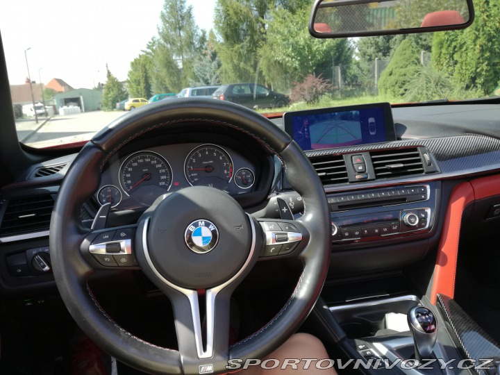 BMW M4 CABRIO ČR 2015