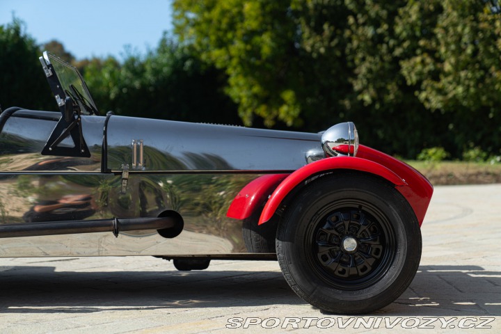 Ostatní značky Ostatní modely Robin Hood Engineering S7 1979