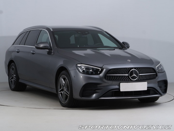 Mercedes-Benz E AMG Paket E 300 de 4MATIC 2022