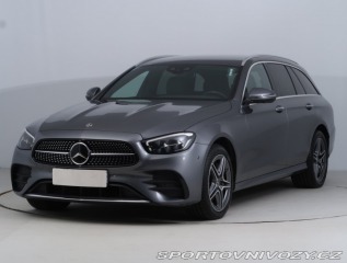 Mercedes-Benz E AMG Paket E 300 de 4MATIC 2022