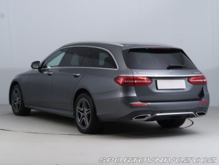 Mercedes-Benz E AMG Paket E 300 de 4MATIC 2022