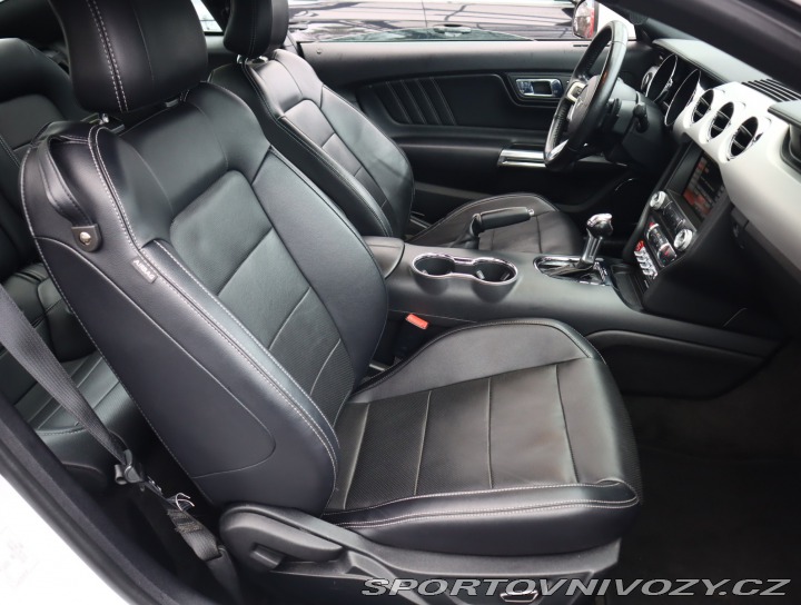 Ford Mustang GT V8 5.0 2016