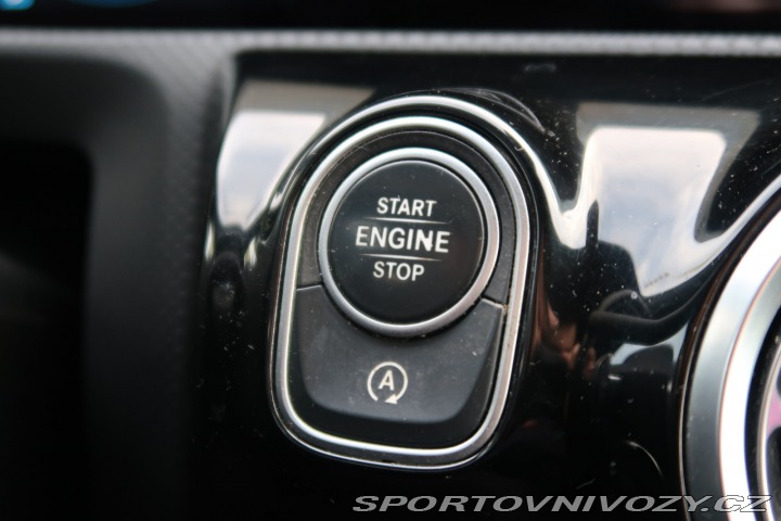 Mercedes-Benz CLA 200 2019