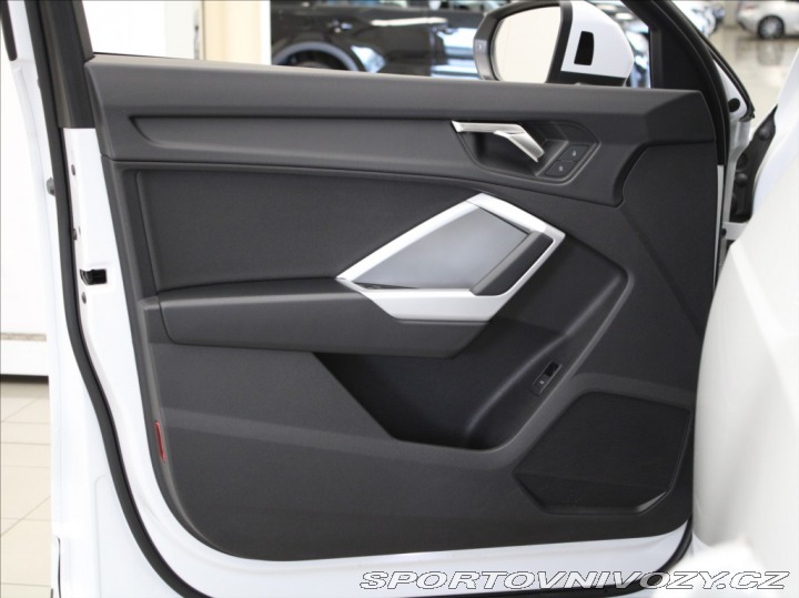 Audi Ostatní modely Q3 2,0 TDi AT S-Line BEZKLÍČ 2023