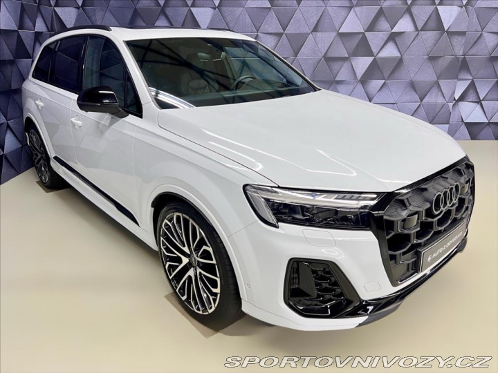 Audi SQ7 4.0 TFSI QUATTRO, 7.MÍST, 2024
