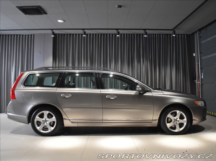 Volvo V70 3,0 T6 AWD Summum Blis,Ší 2007