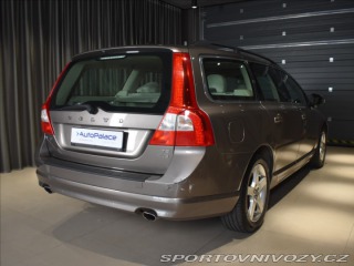 Volvo V70 3,0 T6 AWD Summum Blis,Ší 2007