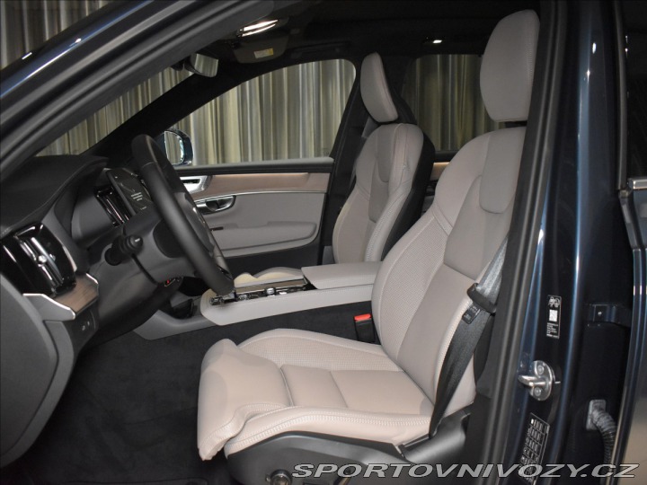 Volvo Ostatní modely XC90 2,0 T8 Ultra Bright 2025
