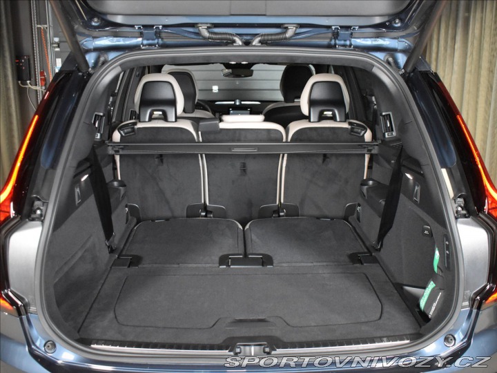 Volvo Ostatní modely XC90 2,0 T8 Ultra Bright 2025