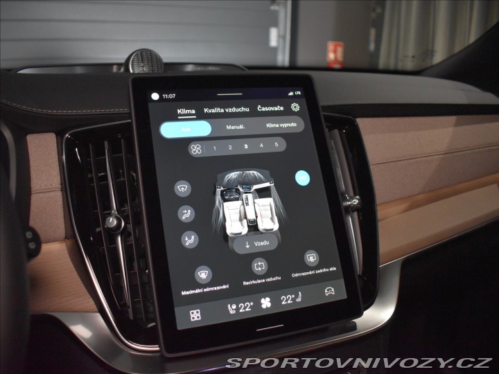 Volvo Ostatní modely XC90 2,0 T8 Ultra Bright 2025