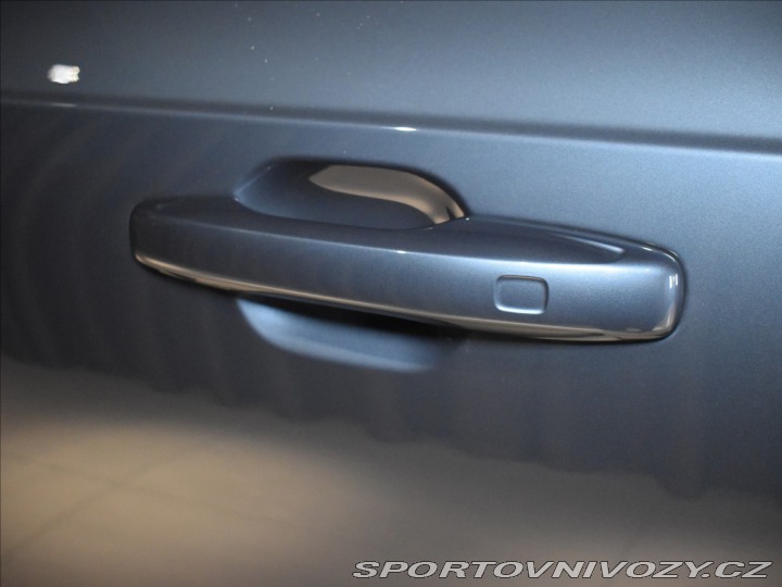 Volvo Ostatní modely XC90 2,0 T8 Ultra Bright 2025