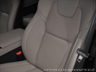 Volvo Ostatní modely XC90 2,0 T8  Ultra Bright 2025