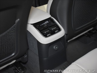 Volvo Ostatní modely XC90 2,0 T8  Ultra Bright 2025