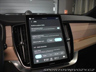 Volvo Ostatní modely XC90 2,0 T8  Ultra Bright 2025