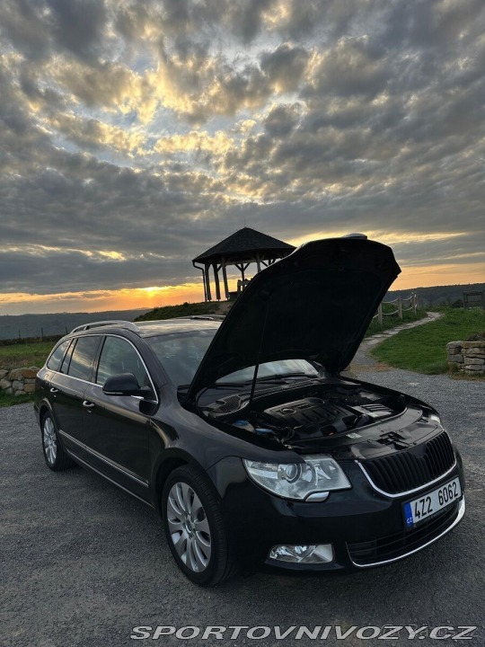 Škoda Superb 2,0 TDi, 103 kw,combi r 2010