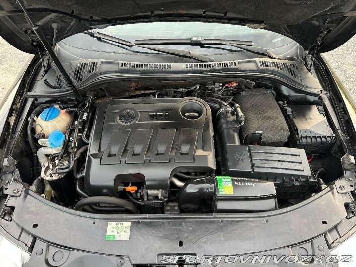 Škoda Superb 2,0 TDi, 103 kw,combi r 2010